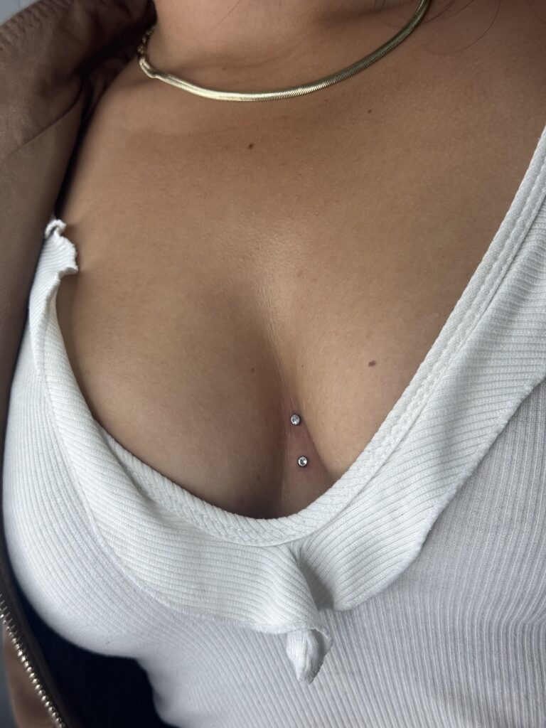 Microdermal piercing Camilo Barreto