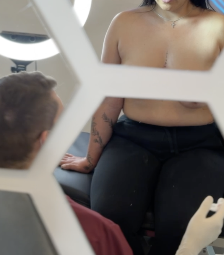 nipple piercing Camilo Barreto
